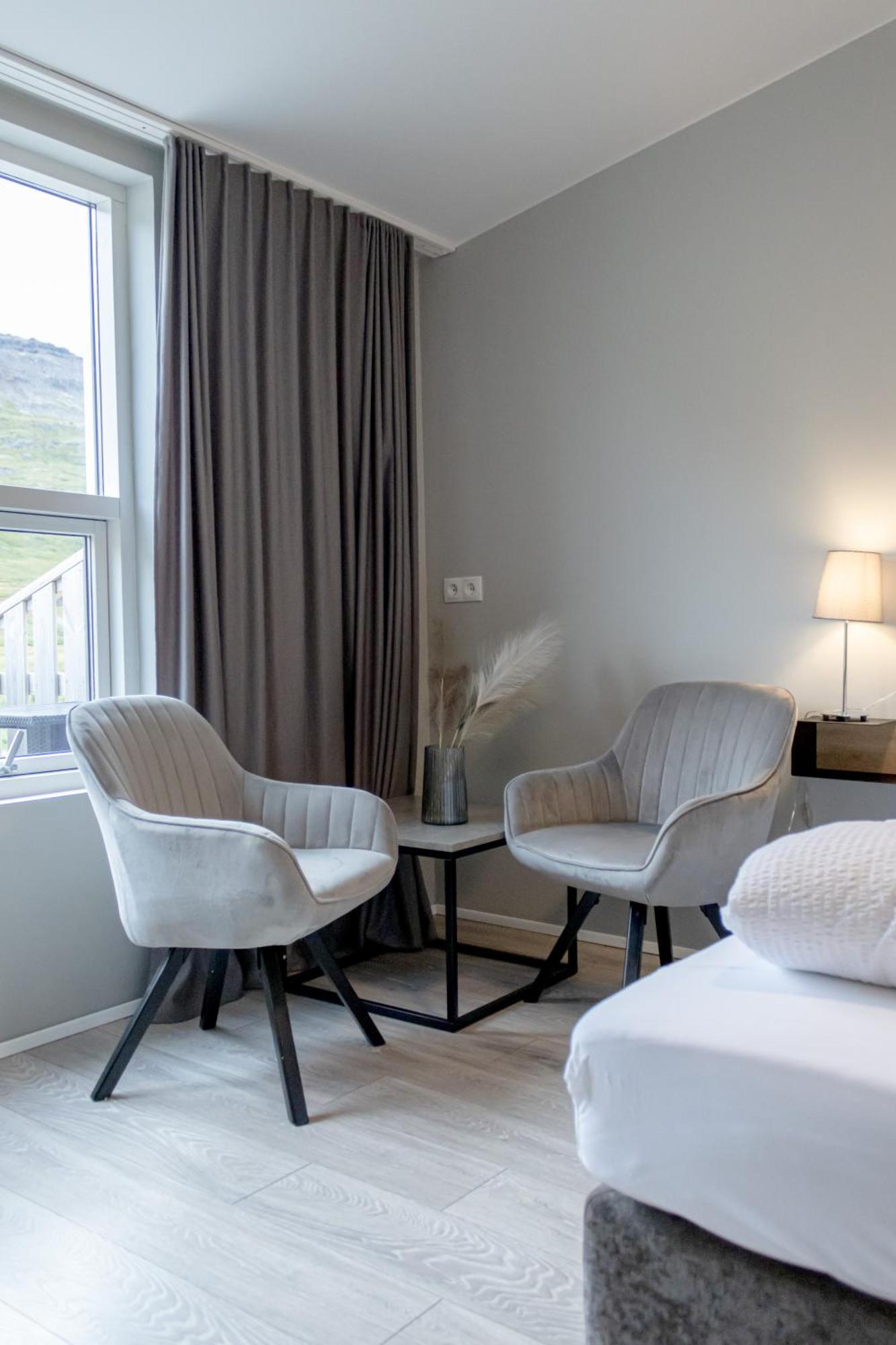 Urdartindur Guesthouse And Cottages Northurfjorthur Pokoj fotografie