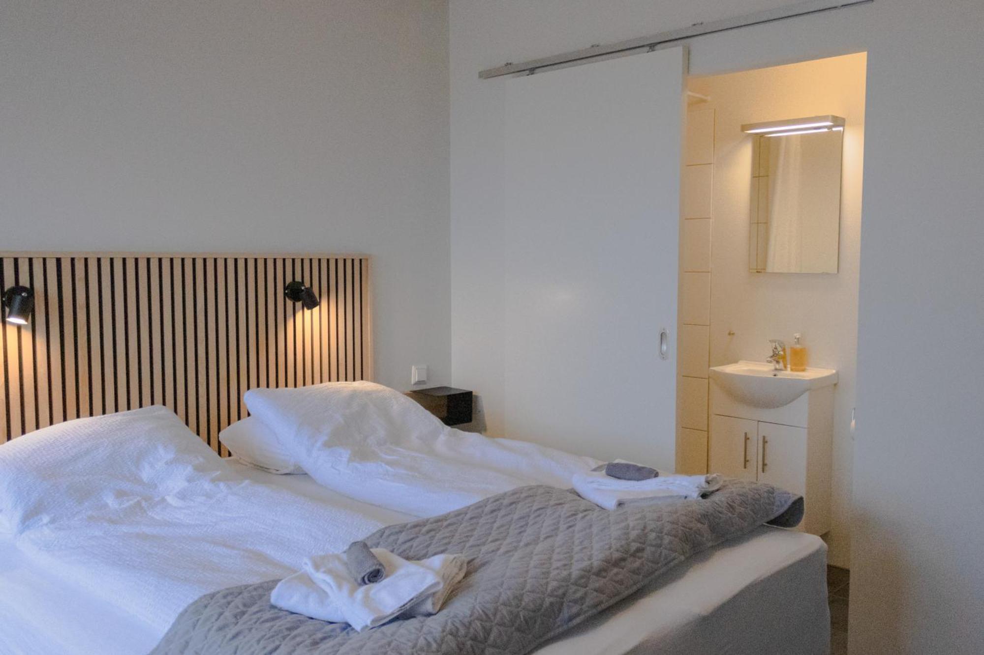 Urdartindur Guesthouse And Cottages Northurfjorthur Pokoj fotografie