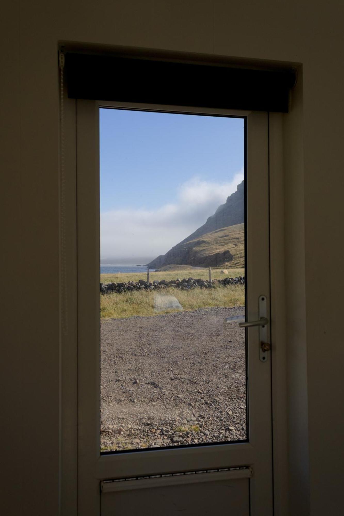 Urdartindur Guesthouse And Cottages Northurfjorthur Pokoj fotografie